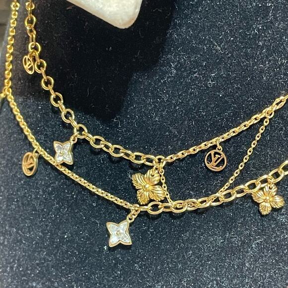 Louis Vuitton Double stranded Gold Tone Chain with Charms. Comes with a COA - Picture 6 of 9